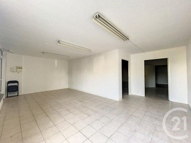 Appartement Local à louer - 1 pièce - 130.0 m2 - AUDINCOURT - 25 - FRANCHE-COMTE - Century 21 Agence De La Gare