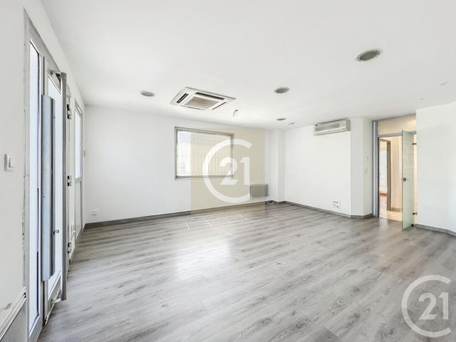 Appartement T3 à vendre - 3 pièces - 57.68 m2 - MANDEURE - 25 - FRANCHE-COMTE - Century 21 Agence De La Gare