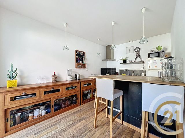 Appartement F4 à vendre - 5 pièces - 100.5 m2 - MONTBELIARD - 25 - FRANCHE-COMTE - Century 21 Agence De La Gare