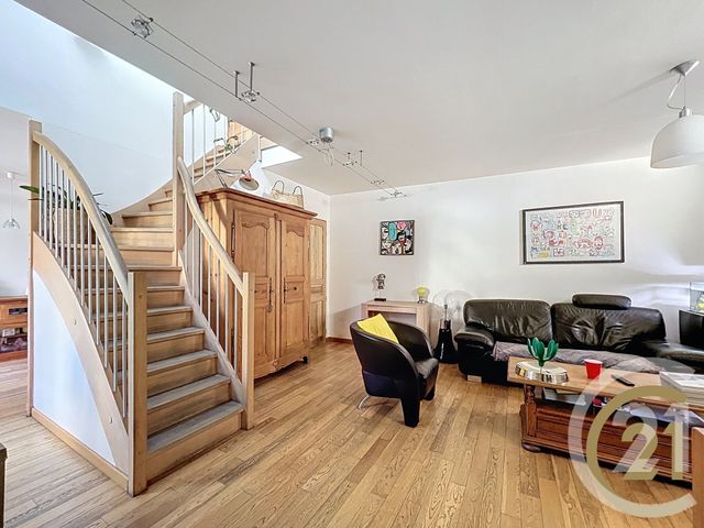 Appartement F4 à vendre - 5 pièces - 100.5 m2 - MONTBELIARD - 25 - FRANCHE-COMTE - Century 21 Agence De La Gare