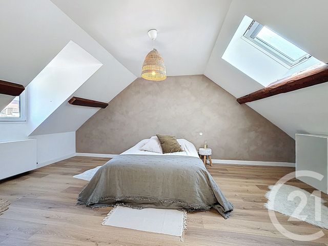 Appartement F4 à vendre - 4 pièces - 81.6 m2 - MONTBELIARD - 25 - FRANCHE-COMTE - Century 21 Agence De La Gare