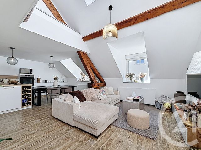 Appartement F4 à vendre - 4 pièces - 81.6 m2 - MONTBELIARD - 25 - FRANCHE-COMTE - Century 21 Agence De La Gare