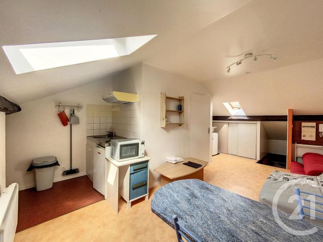 Appartement Studio à louer - 1 pièce - 22.0 m2 - MONTBELIARD - 25 - FRANCHE-COMTE - Century 21 Agence De La Gare