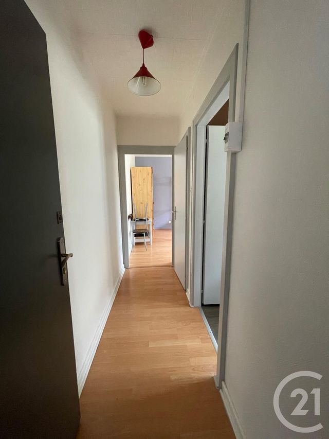 Appartement F1 à louer - 1 pièce - 25.0 m2 - SOCHAUX - 25 - FRANCHE-COMTE - Century 21 Agence De La Gare