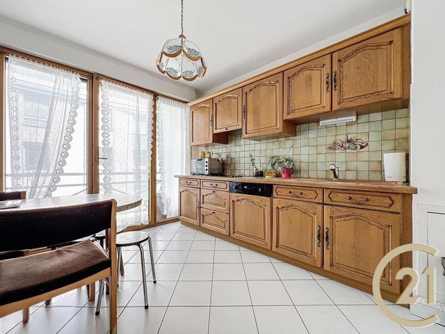 Appartement F4 à vendre - 4 pièces - 80.35 m2 - MONTBELIARD - 25 - FRANCHE-COMTE - Century 21 Agence De La Gare