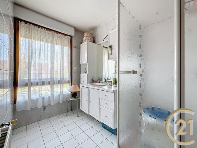 Appartement F4 à vendre - 4 pièces - 80.35 m2 - MONTBELIARD - 25 - FRANCHE-COMTE - Century 21 Agence De La Gare