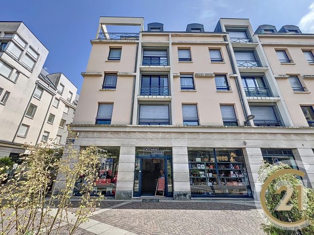 Appartement F4 à vendre - 4 pièces - 80.35 m2 - MONTBELIARD - 25 - FRANCHE-COMTE - Century 21 Agence De La Gare