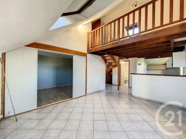 Appartement F3 à vendre - 3 pièces - 52.1 m2 - SELONCOURT - 25 - FRANCHE-COMTE - Century 21 Agence De La Gare