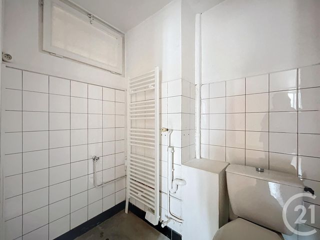 Appartement F2 à louer - 2 pièces - 40.0 m2 - SELONCOURT - 25 - FRANCHE-COMTE - Century 21 Agence De La Gare