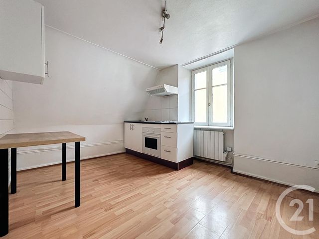 Appartement F2 à louer - 2 pièces - 40.0 m2 - SELONCOURT - 25 - FRANCHE-COMTE - Century 21 Agence De La Gare