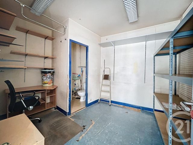 Appartement Local à louer - 1 pièce - 35.0 m2 - MONTBELIARD - 25 - FRANCHE-COMTE - Century 21 Agence De La Gare