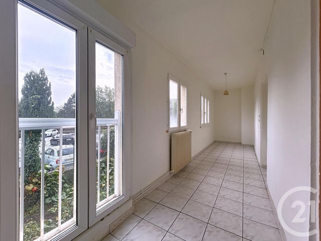 Appartement F3 à louer - 3 pièces - 70.0 m2 - HERICOURT - 70 - FRANCHE-COMTE - Century 21 Agence De La Gare