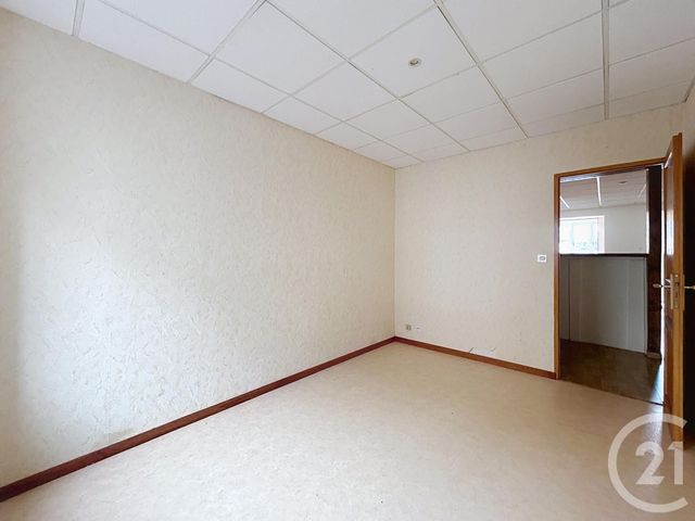 Appartement F3 à louer - 3 pièces - 70.0 m2 - HERICOURT - 70 - FRANCHE-COMTE - Century 21 Agence De La Gare