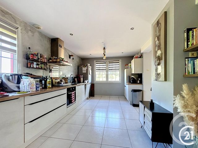 maison à vendre - 5 pièces - 107.65 m2 - ETUPES - 25 - FRANCHE-COMTE - Century 21 Agence De La Gare