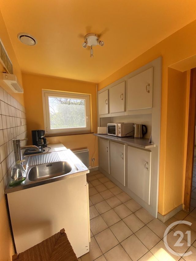 Appartement F1 à louer - 1 pièce - 20.46 m2 - STE SUZANNE - 25 - FRANCHE-COMTE - Century 21 Agence De La Gare