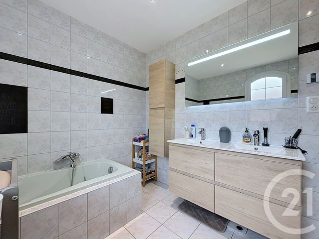 maison à vendre - 6 pièces - 145.0 m2 - ABBEVILLERS - 25 - FRANCHE-COMTE - Century 21 Agence De La Gare