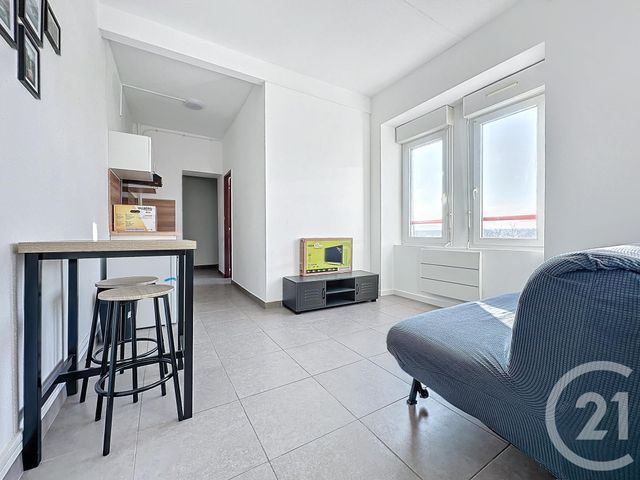 Appartement F2 à louer - 2 pièces - 30.0 m2 - SOCHAUX - 25 - FRANCHE-COMTE - Century 21 Agence De La Gare
