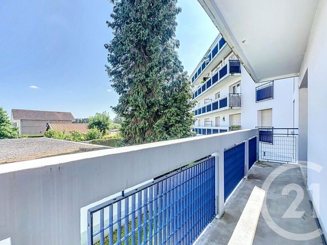 Afficher la photo en grand Appartement F4 à vendre - 4 pièces - 79.52 m2 - MONTBELIARD - 25 - FRANCHE-COMTE - Century 21 Agence De La Gare