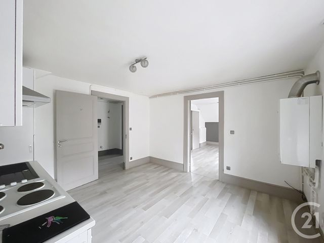 Appartement F3 à louer - 3 pièces - 77.72 m2 - AUDINCOURT - 25 - FRANCHE-COMTE - Century 21 Agence De La Gare
