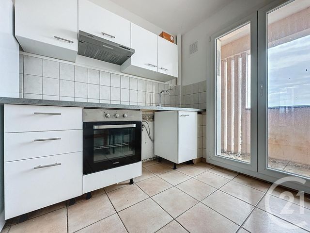 Appartement F3 à louer - 3 pièces - 58.0 m2 - SOCHAUX - 25 - FRANCHE-COMTE - Century 21 Agence De La Gare