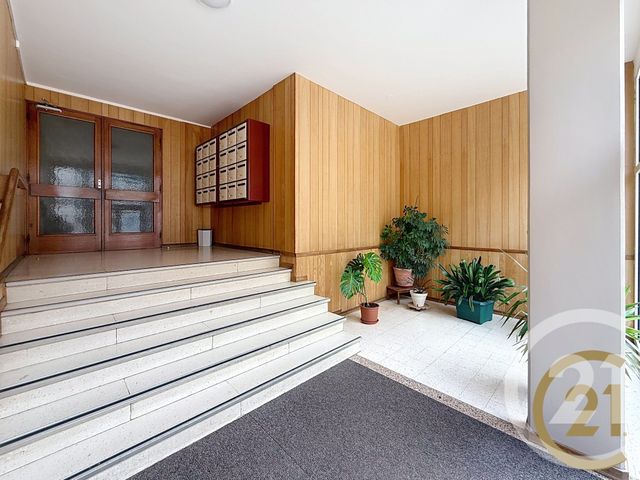 Appartement F3 à vendre - 3 pièces - 62.52 m2 - MONTBELIARD - 25 - FRANCHE-COMTE - Century 21 Agence De La Gare