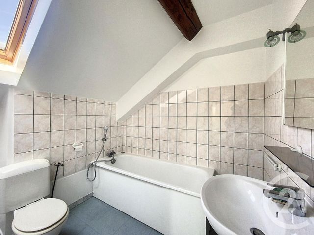 Appartement F3 à louer - 3 pièces - 55.08 m2 - LONGEVELLE SUR DOUBS - 25 - FRANCHE-COMTE - Century 21 Agence De La Gare