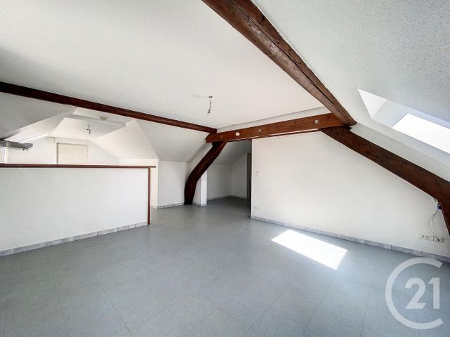 Appartement F3 à louer - 3 pièces - 55.08 m2 - LONGEVELLE SUR DOUBS - 25 - FRANCHE-COMTE - Century 21 Agence De La Gare