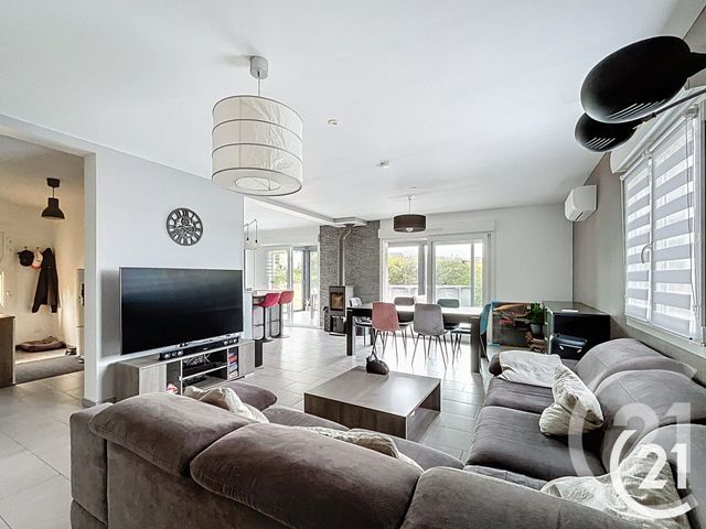 maison à vendre - 7 pièces - 160.0 m2 - VANDONCOURT - 25 - FRANCHE-COMTE - Century 21 Agence De La Gare