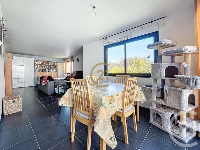 Afficher la photo en grand Appartement Souplex à vendre - 4 pièces - 80.84 m2 - MONTBELIARD - 25 - FRANCHE-COMTE - Century 21 Agence De La Gare