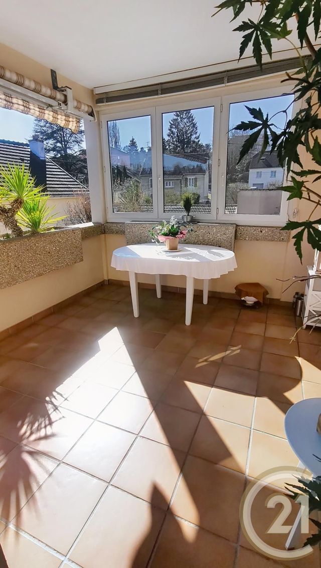 Appartement F4 à vendre - 4 pièces - 83.0 m2 - MONTBELIARD - 25 - FRANCHE-COMTE - Century 21 Agence De La Gare