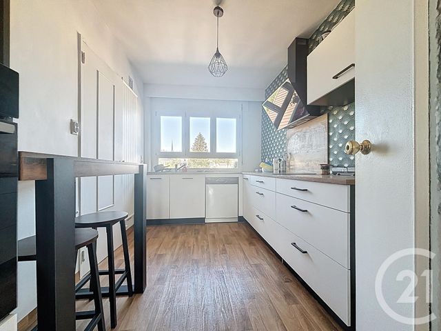 Appartement F6 à vendre - 6 pièces - 136.0 m2 - MONTBELIARD - 25 - FRANCHE-COMTE - Century 21 Agence De La Gare