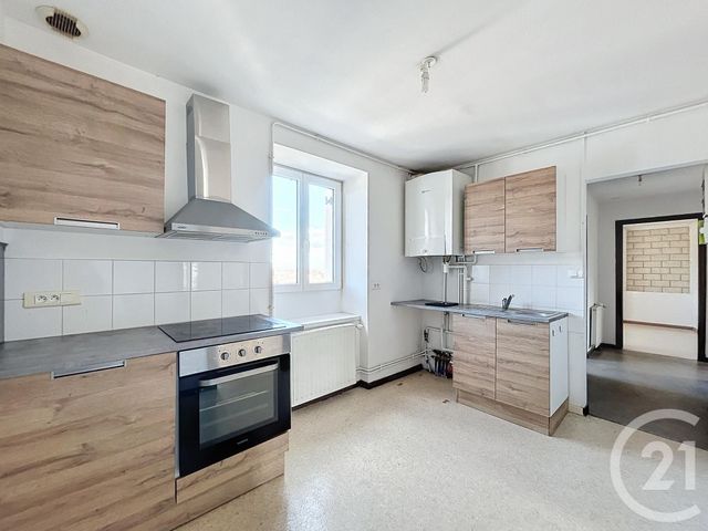 Appartement F3 à louer - 3 pièces - 57.22 m2 - BEAUCOURT - 90 - FRANCHE-COMTE - Century 21 Agence De La Gare
