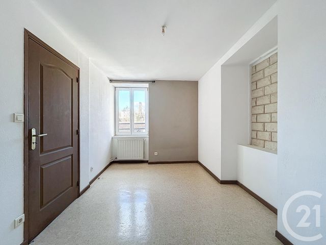 Appartement F3 à louer - 3 pièces - 57.22 m2 - BEAUCOURT - 90 - FRANCHE-COMTE - Century 21 Agence De La Gare