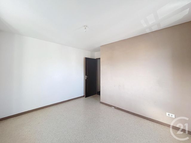 Appartement F3 à louer - 3 pièces - 57.22 m2 - BEAUCOURT - 90 - FRANCHE-COMTE - Century 21 Agence De La Gare