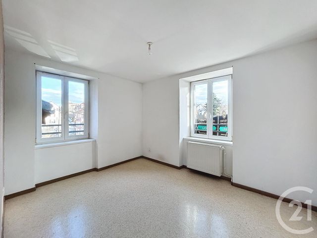 Appartement F3 à louer - 3 pièces - 57.22 m2 - BEAUCOURT - 90 - FRANCHE-COMTE - Century 21 Agence De La Gare