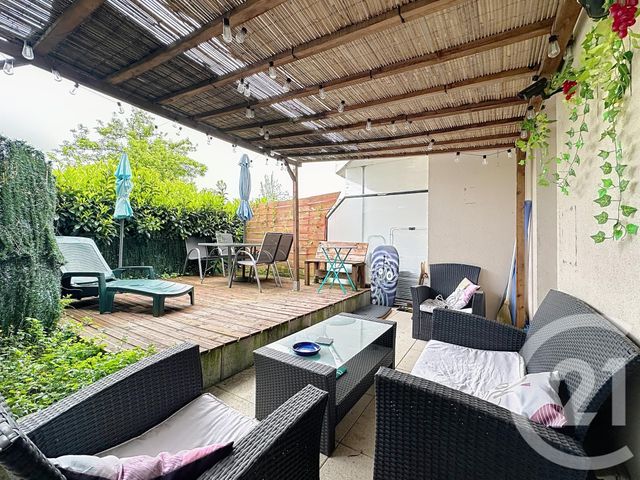 Appartement F3 à louer - 3 pièces - 62.0 m2 - STE SUZANNE - 25 - FRANCHE-COMTE - Century 21 Agence De La Gare