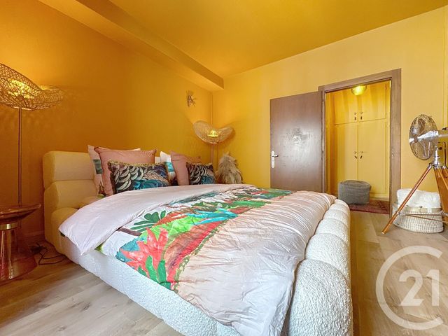 Appartement F3 à louer - 3 pièces - 85.0 m2 - MONTBELIARD - 25 - FRANCHE-COMTE - Century 21 Agence De La Gare