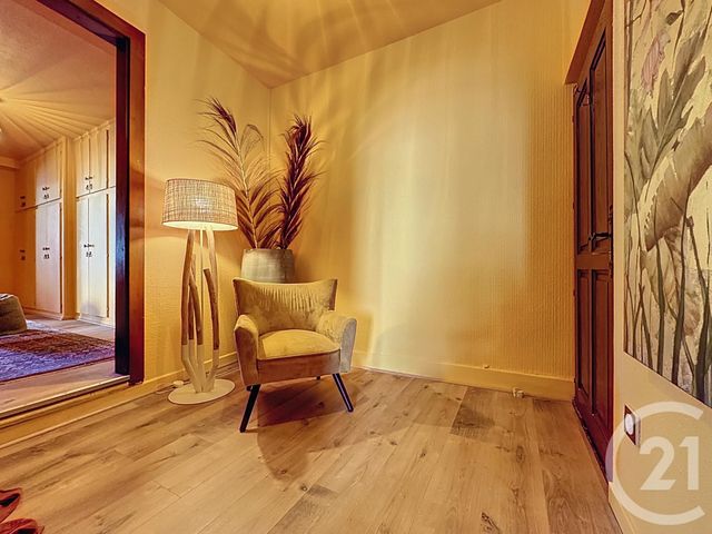 Appartement F3 à louer - 3 pièces - 85.0 m2 - MONTBELIARD - 25 - FRANCHE-COMTE - Century 21 Agence De La Gare