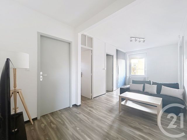 Appartement F3 à louer - 3 pièces - 62.0 m2 - MANDEURE - 25 - FRANCHE-COMTE - Century 21 Agence De La Gare