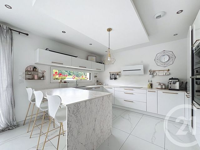 maison à vendre - 8 pièces - 185.0 m2 - PRESENTEVILLERS - 25 - FRANCHE-COMTE - Century 21 Agence De La Gare