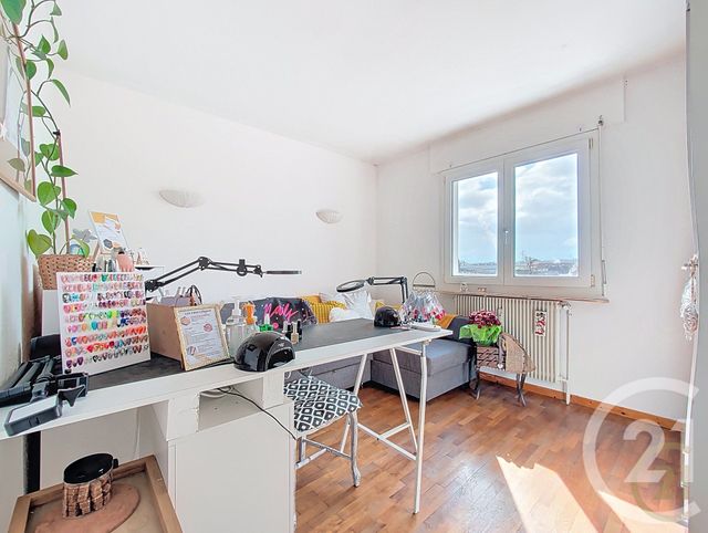 Appartement F5 à vendre - 5 pièces - 93.25 m2 - MONTBELIARD - 25 - FRANCHE-COMTE - Century 21 Agence De La Gare