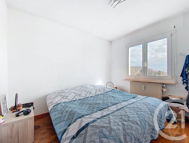 Appartement F5 à vendre - 5 pièces - 93.25 m2 - MONTBELIARD - 25 - FRANCHE-COMTE - Century 21 Agence De La Gare