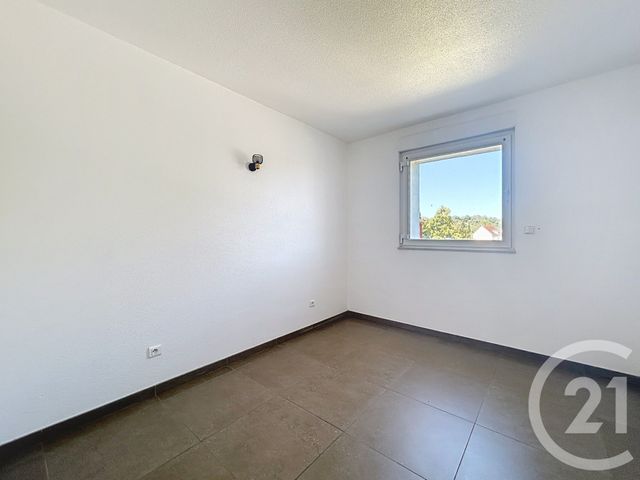 Appartement F4 à louer - 4 pièces - 81.0 m2 - STE SUZANNE - 25 - FRANCHE-COMTE - Century 21 Agence De La Gare