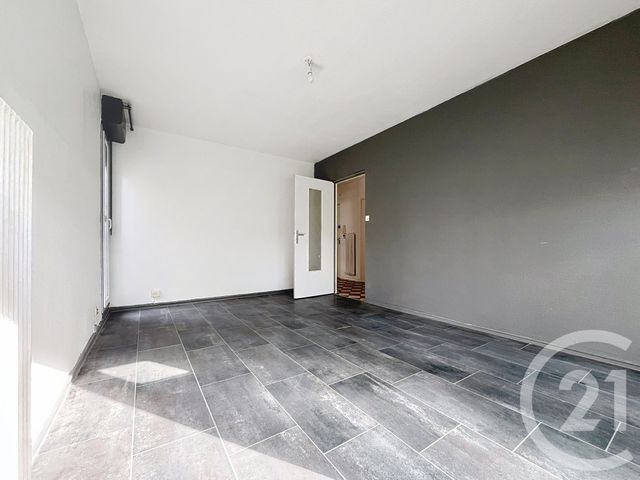 Appartement F3 à louer - 3 pièces - 60.79 m2 - MONTBELIARD - 25 - FRANCHE-COMTE - Century 21 Agence De La Gare