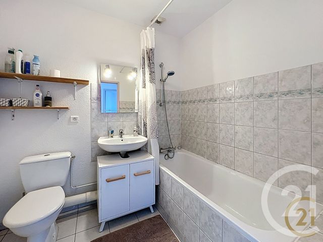 Appartement F3 à vendre - 3 pièces - 63.26 m2 - MONTBELIARD - 25 - FRANCHE-COMTE - Century 21 Agence De La Gare