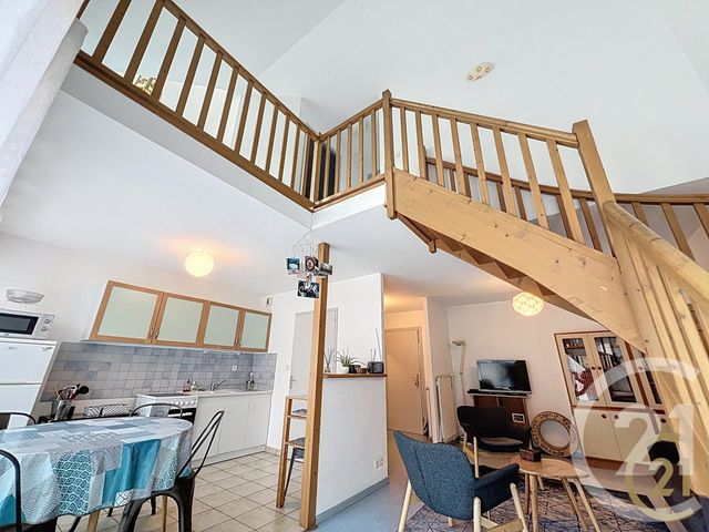 Appartement F3 à vendre - 3 pièces - 63.26 m2 - MONTBELIARD - 25 - FRANCHE-COMTE - Century 21 Agence De La Gare