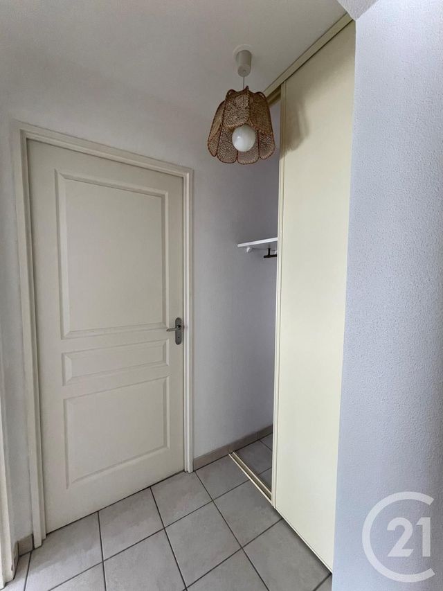 Appartement F2 à louer - 2 pièces - 42.29 m2 - MONTBELIARD - 25 - FRANCHE-COMTE - Century 21 Agence De La Gare