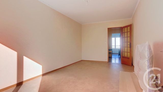 Appartement F3 à vendre - 3 pièces - 64.63 m2 - MONTBELIARD - 25 - FRANCHE-COMTE - Century 21 Agence De La Gare