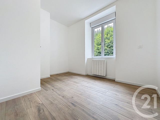 Appartement T2 à louer - 2 pièces - 35.0 m2 - MONTBELIARD - 25 - FRANCHE-COMTE - Century 21 Agence De La Gare