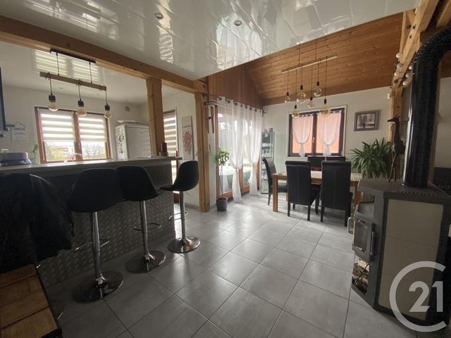 maison à louer - 6 pièces - 100.0 m2 - MONTBELIARD - 25 - FRANCHE-COMTE - Century 21 Agence De La Gare